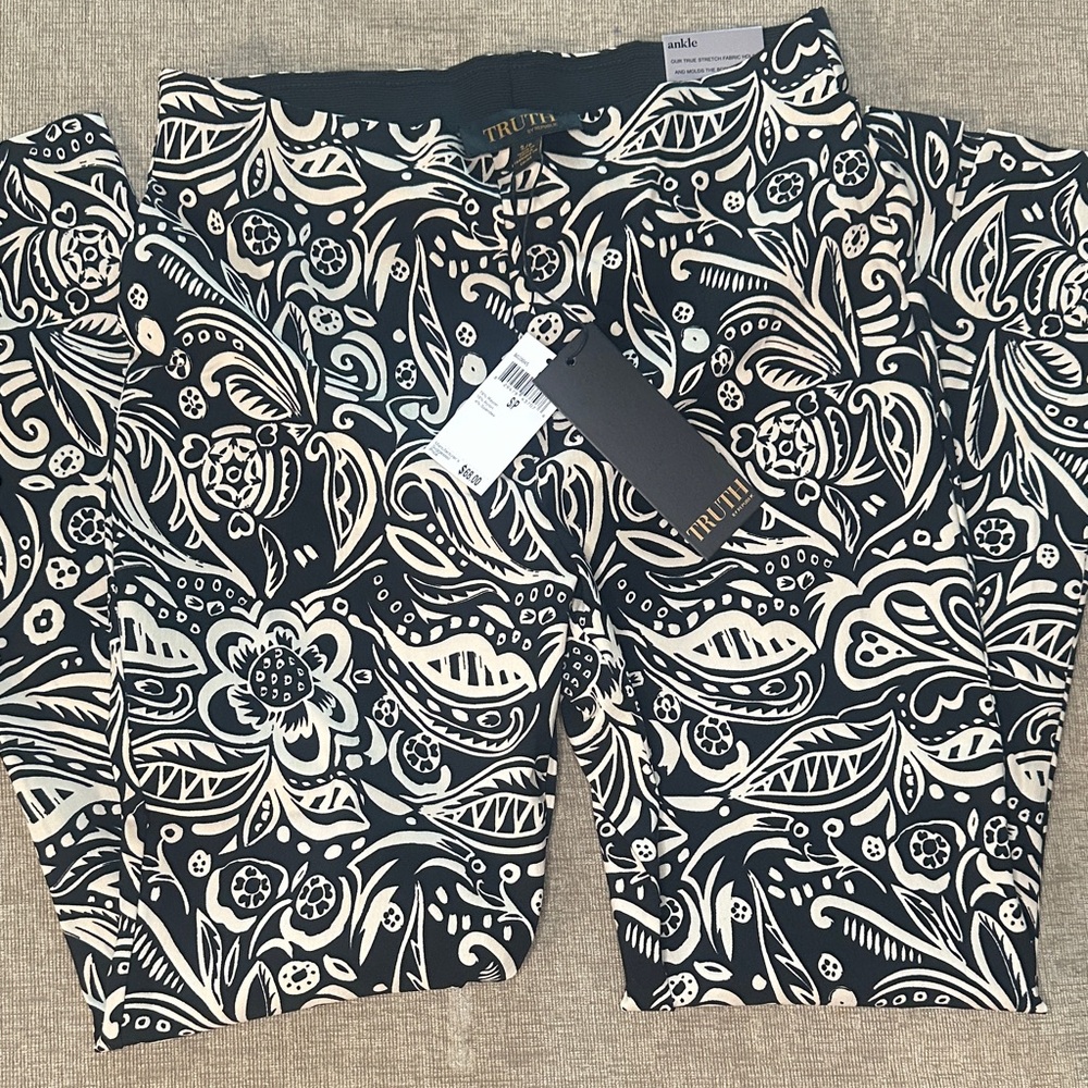 Truth Black and White Floral Pants